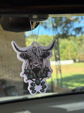 Highland squash blossom UNSCENTED car freshener