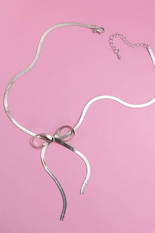 Snake Chain Bow Necklace
