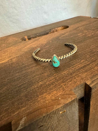 Turquoise Teardrop Bracelet