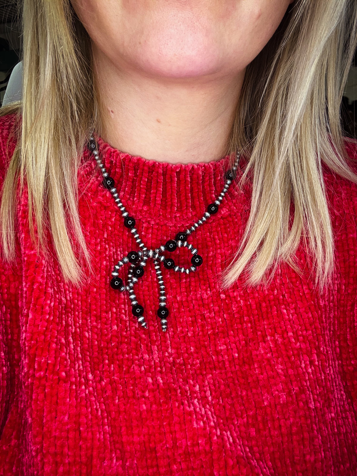 Black onyx Bow Necklace