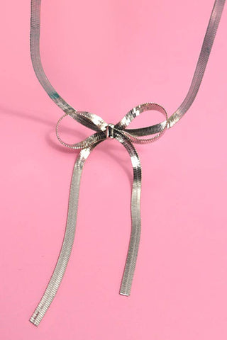 Snake Chain Bow Necklace